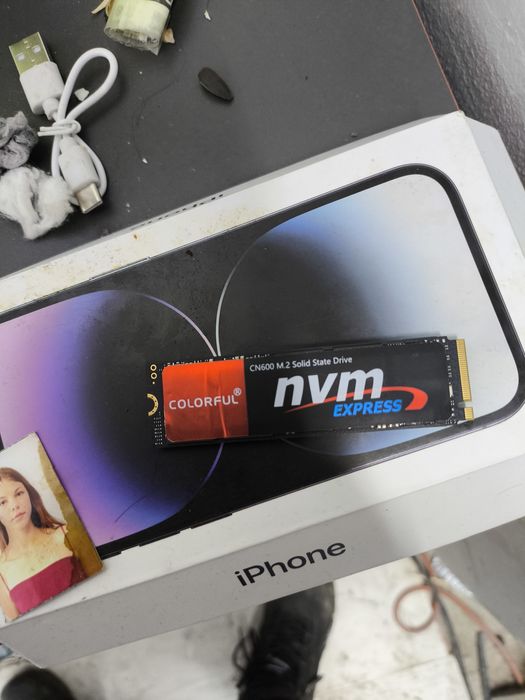 SSD M.2 NVMe (Colorful CN600) — это быстрый накопитель для компьютера.