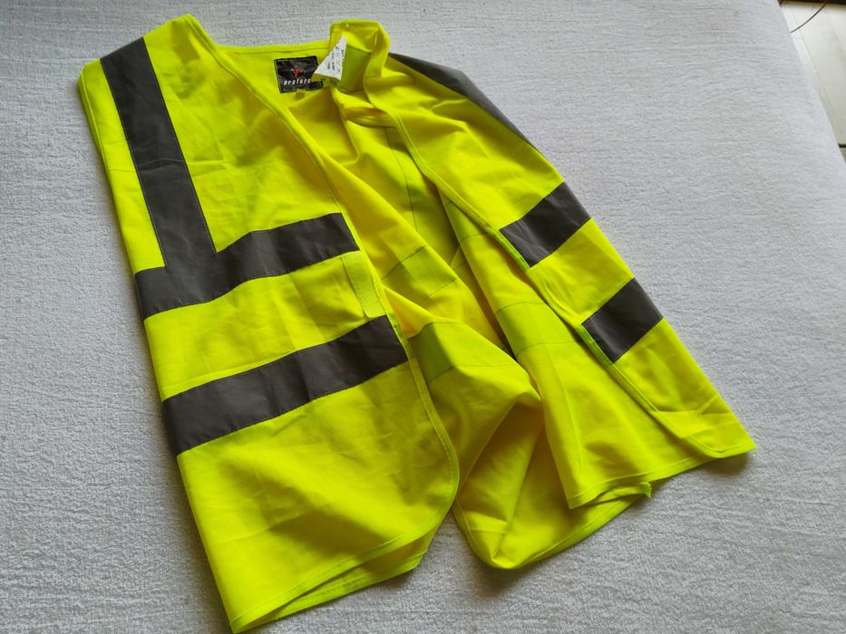 Светло отразителна жилетка XL + светло отразителна жилетка за раница