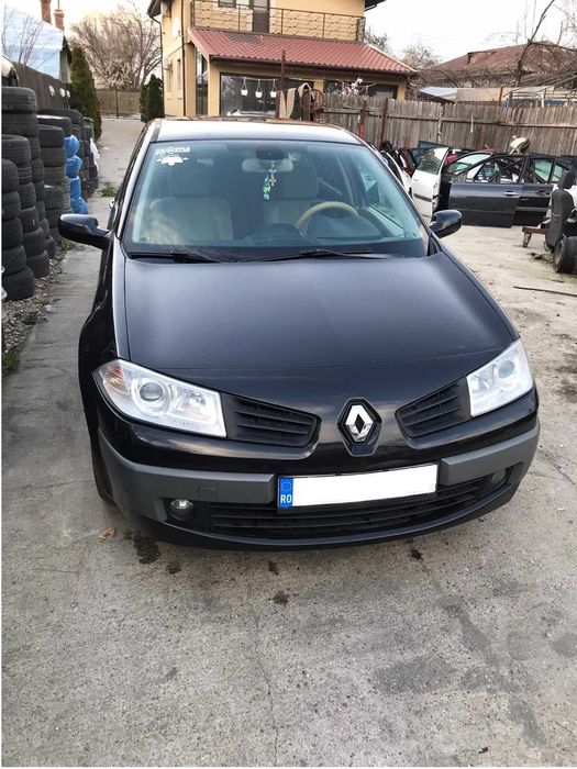 Dezmembrez Renault Megane 2