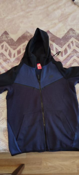 Горница Nike употребявана!