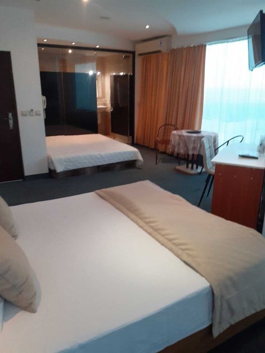 Дава се под наем Хотел в Китен - 1100 кв.м за 26000 € - Снимка #2