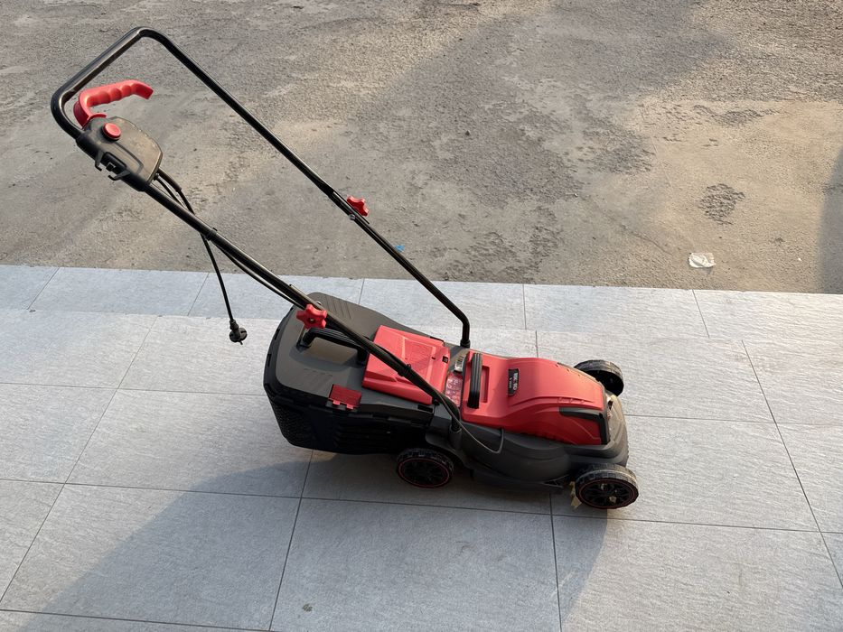 Газонакасилка электрическый ручной триммер