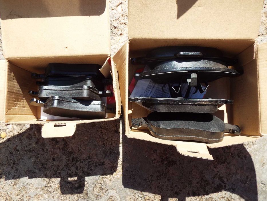 vand placute frana fata+spate trw pt renault laguna3 GBD 1790+GBD2086