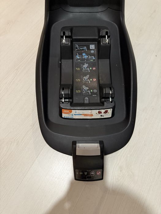 Комплект  детски столчета за кола Maxi- Cosi