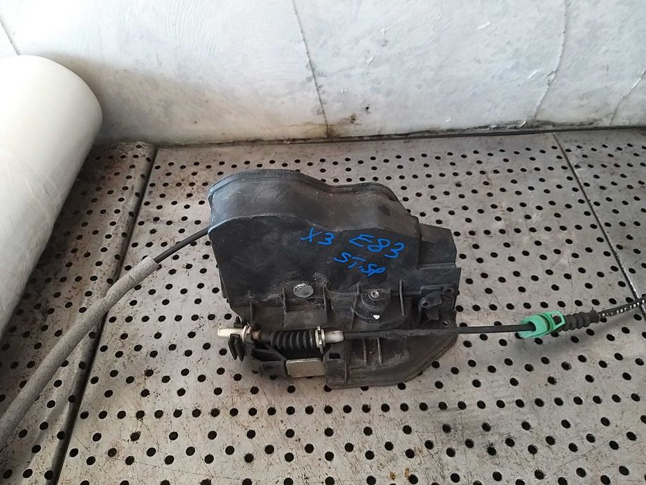 Broasca usa stanga spate bmw x3 e83 7167075