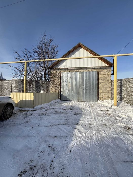 Дом, 60.5м², участок 9 сот.