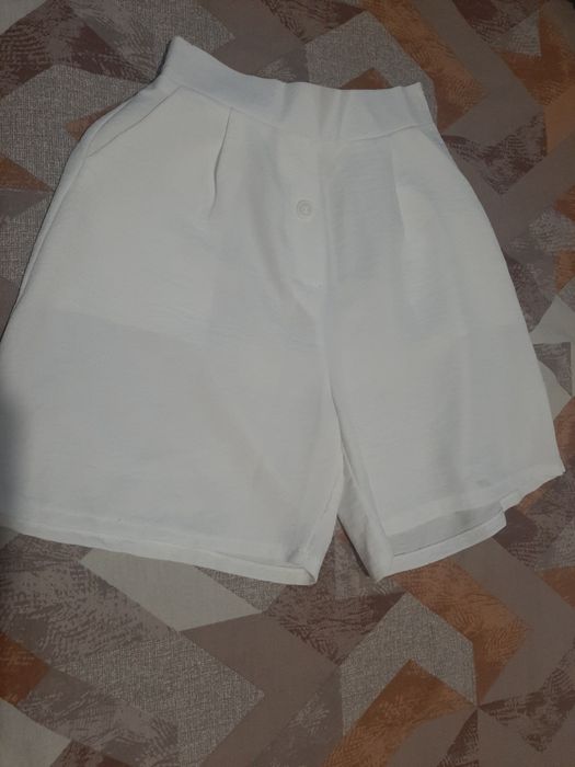 Шорты белые на девочек