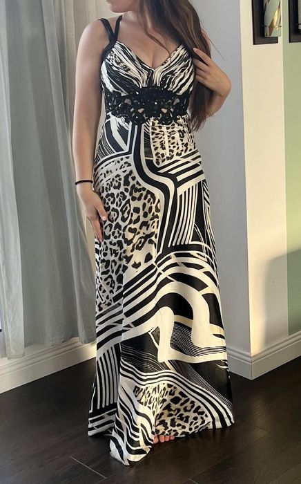 Официална рокля/подходяща за сватби,балове/номер 38