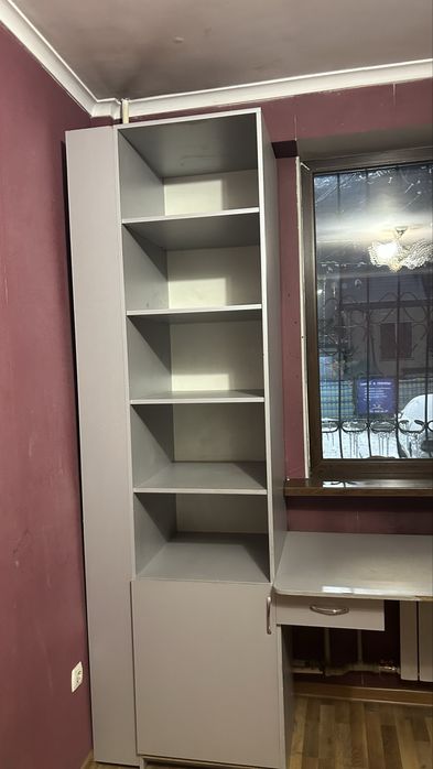продам шкаф пенал
