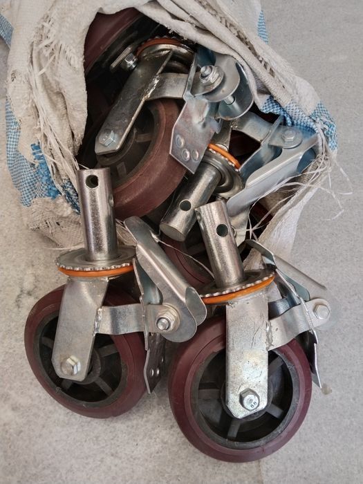 комплект калес с тормозом для лесов колесо для леса / lesa kaleso