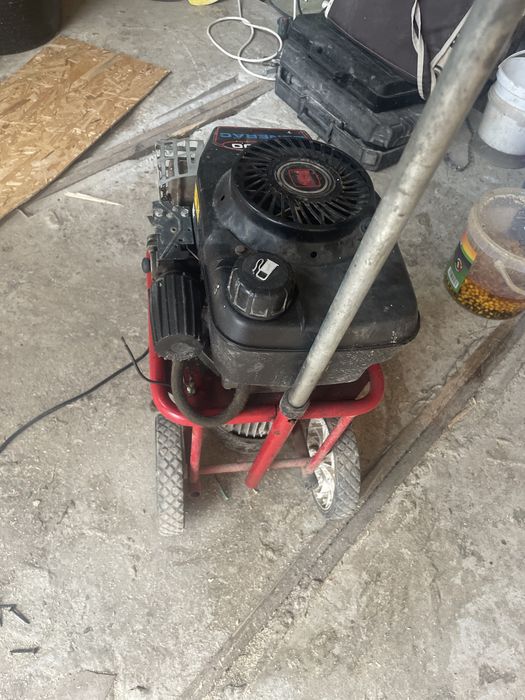 Generator de vanzare
