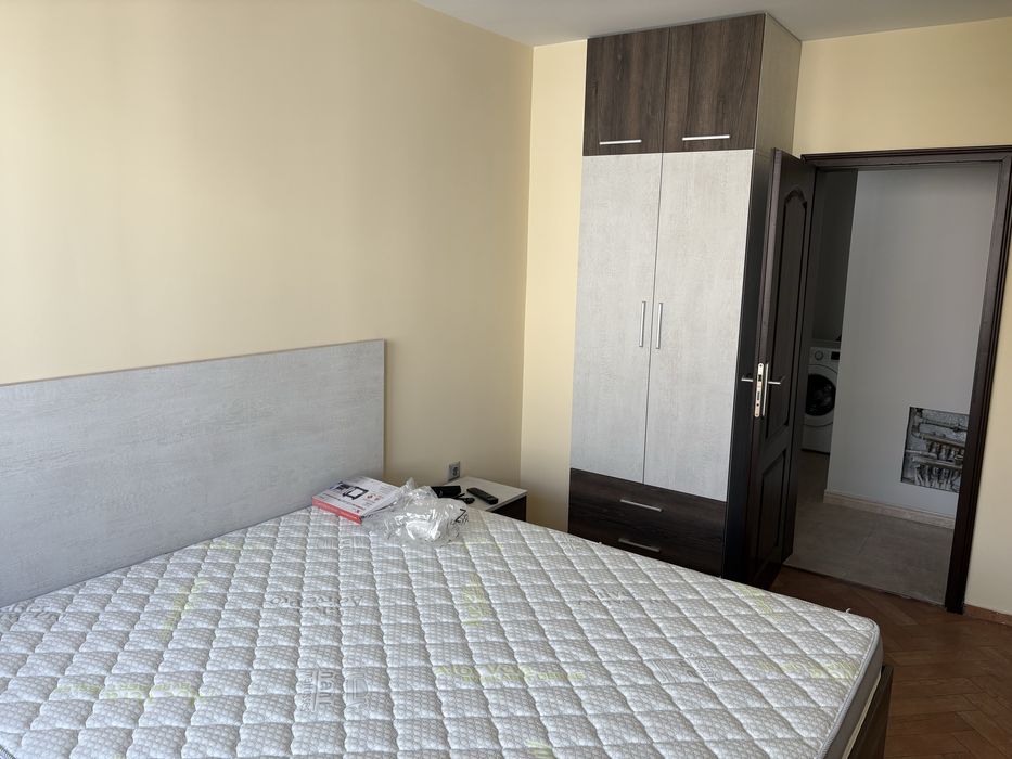 Продава се Тристаен апартамент в Пловдив, Кючук Париж - 115 кв.м за 1696 €/кв.м - Снимка #9