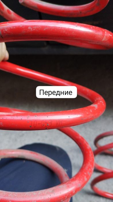 Спорт пружины на авто Ауди с4