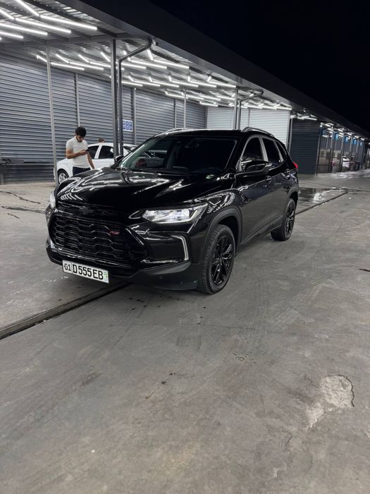 Chevrolet tracker 2