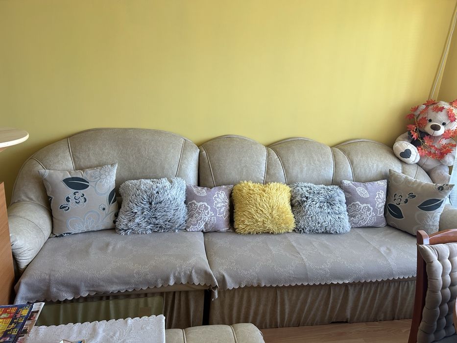 Кожен ъглов диван