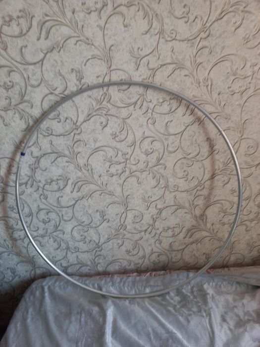 Продам обруч спортивный