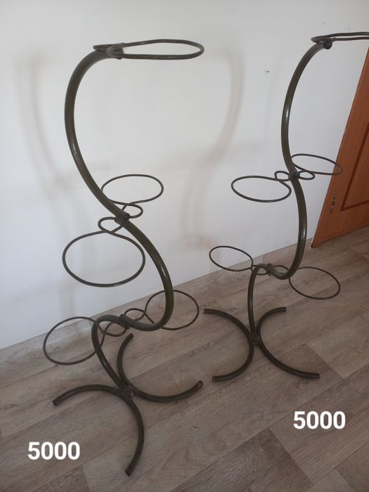 Подставка для цветов