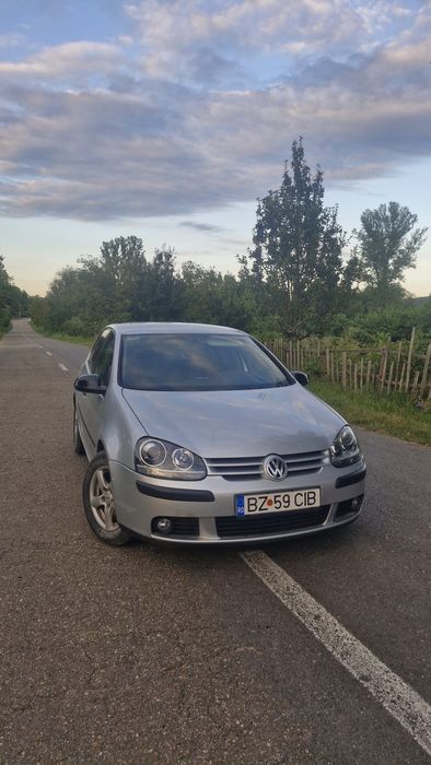 Vând golf 5 1.4 fsi