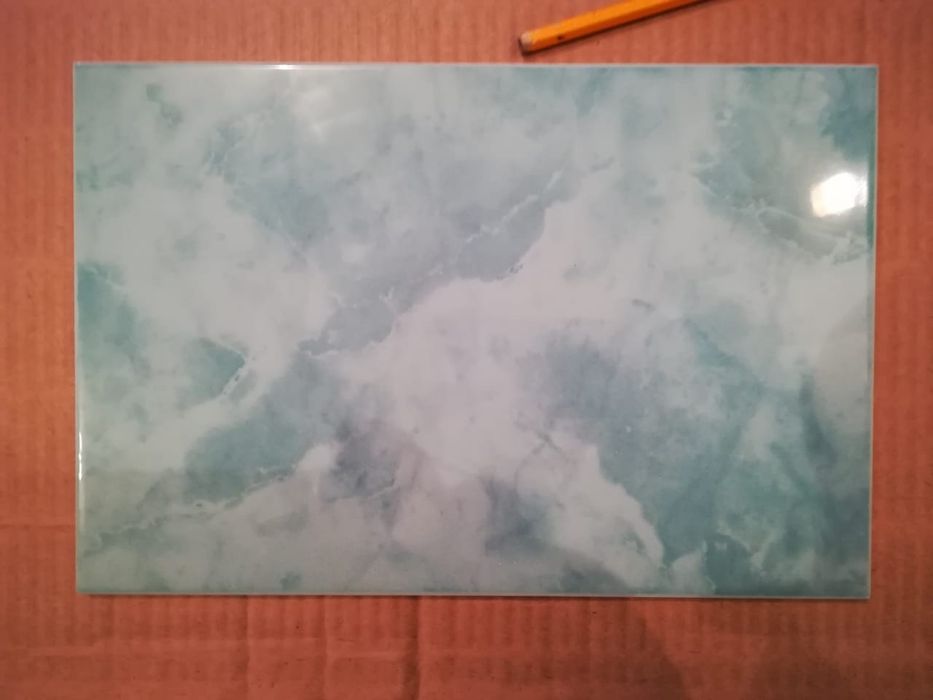 Продам керамическую плитку