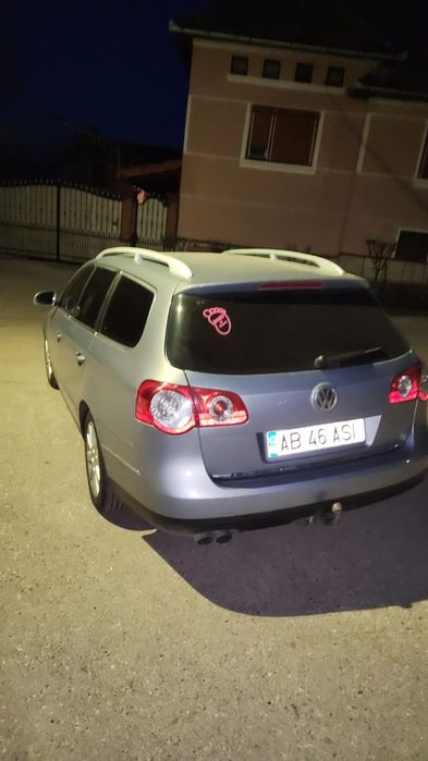 Vând Volkswagen Pasat 2010  diesel 140 cai