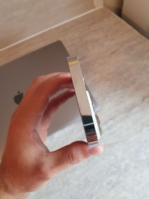 iPhone 14 Pro *Като Нов*