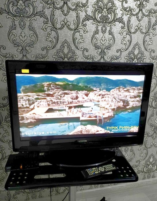 Продам телевизор