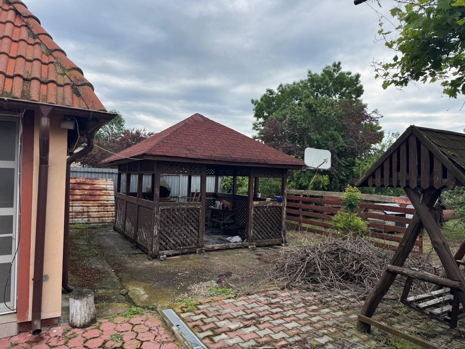 Casa de vanzare : Izvoru de sus  Arges