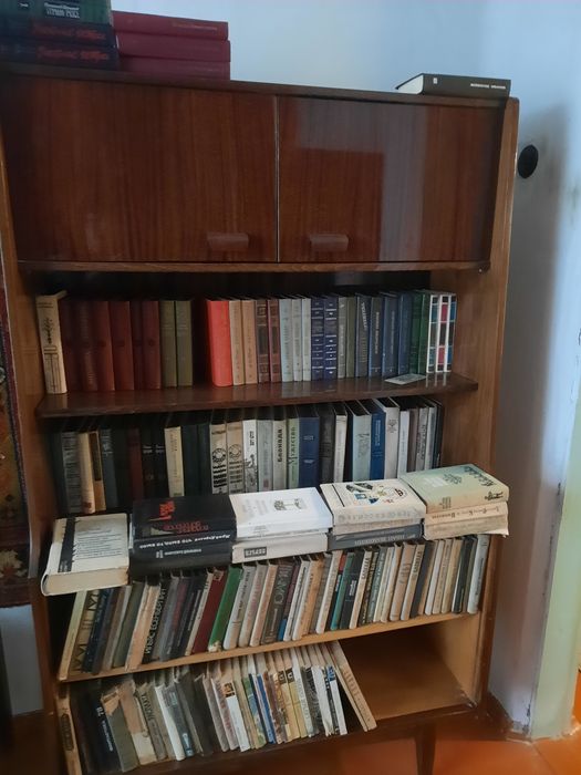 Мебель для дома.дачи