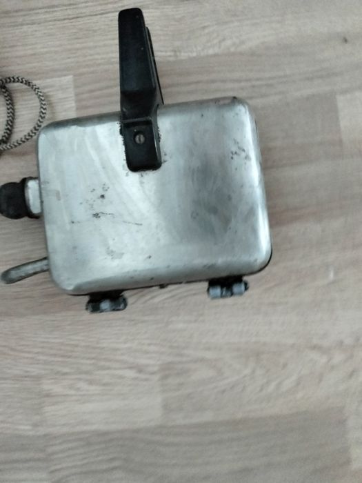 Вафельница советская