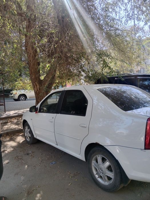 Продам Рено Логан