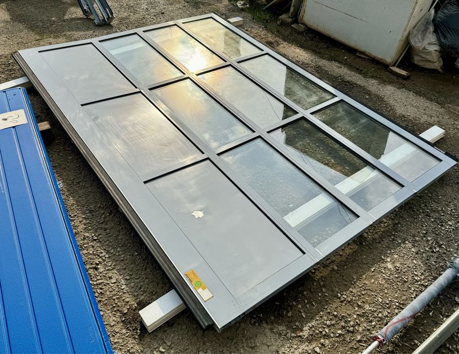 USA SECTIONALA INDUSTRIALA  poarta hala  sticla termopan H 241 X L 342