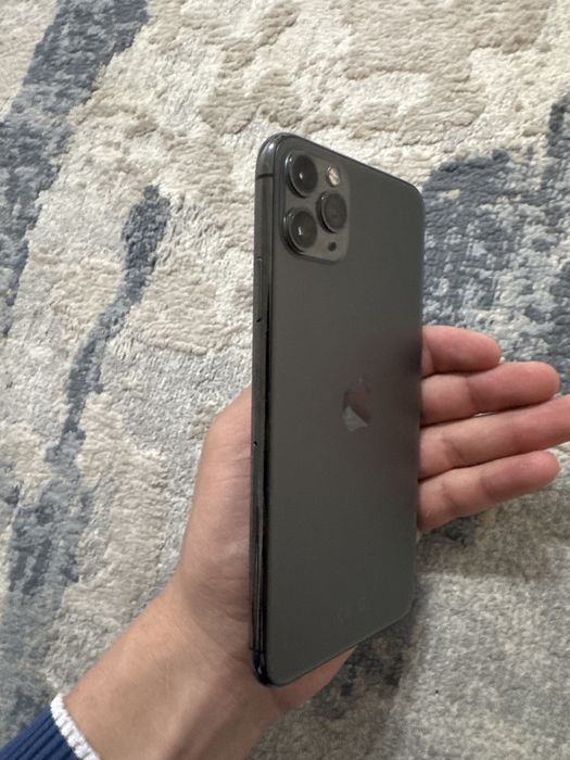 Айфон 11pro max сатам