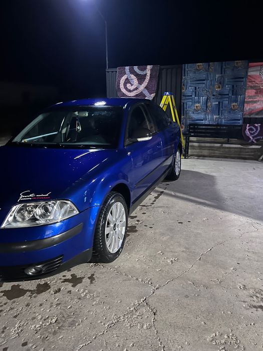 Volkswagen passat b5.5 1.6 benzina an fabricatie 2004