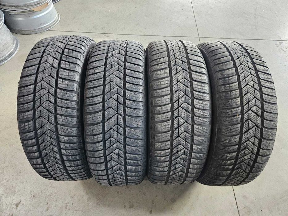 4 Anvelope IARNA 205.60.16 'Pirelli' [dot 2024] ; stare foarte buna