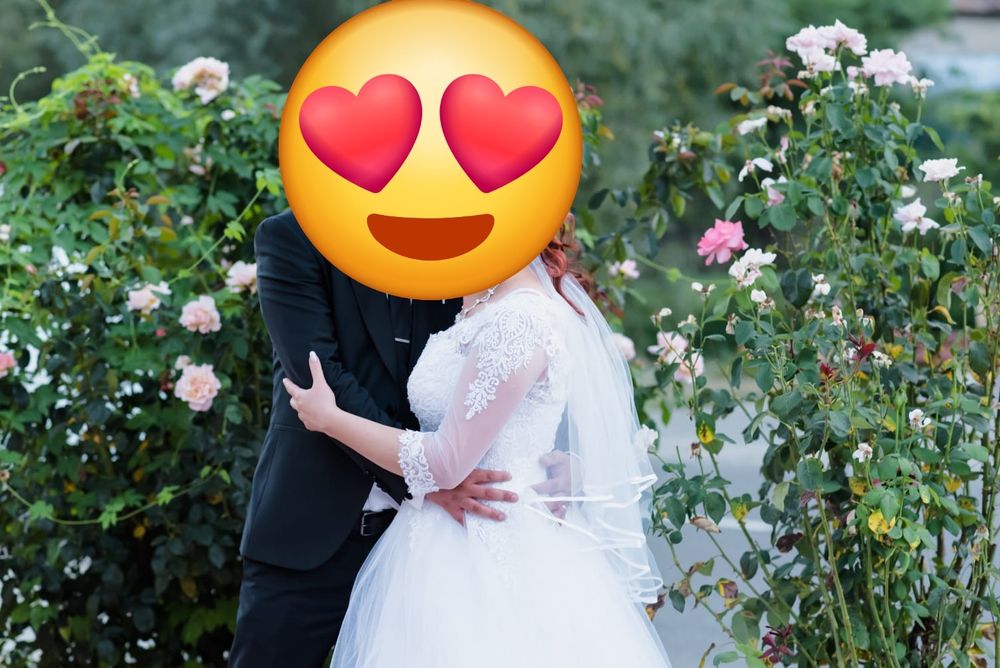 Vand rochie de mireasa