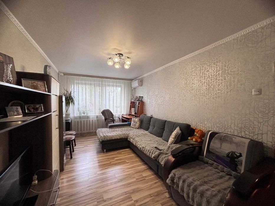 Продам улучшенную 2шку по Карбышева