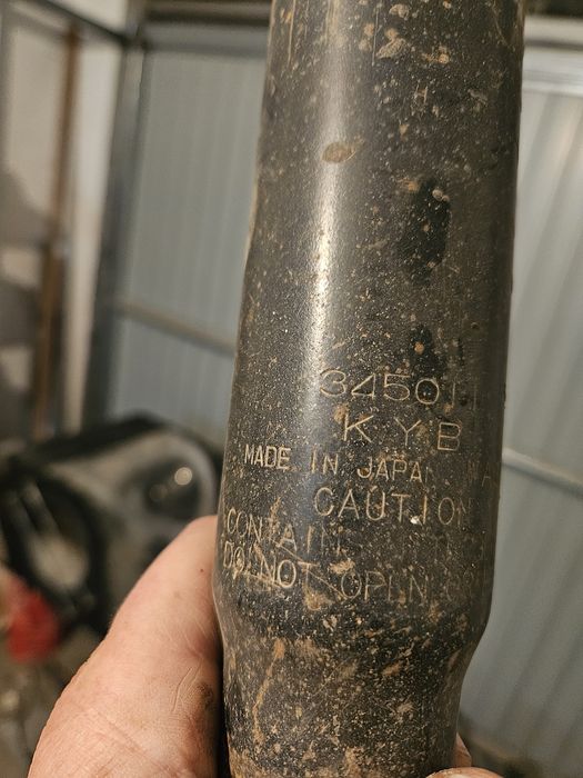 Окачаване "KYB" за Toyota 70