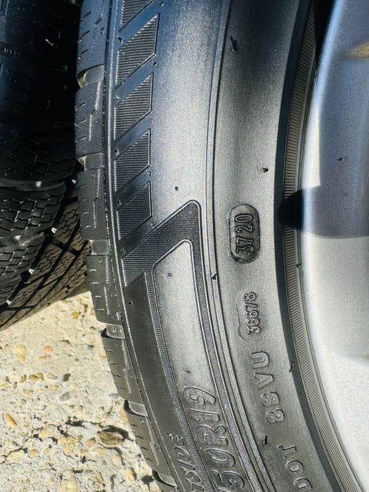 Продавам ОРИГИНАЛНИ джанти 19” за БМВ Х5 и Х6 с гуми / 5х120