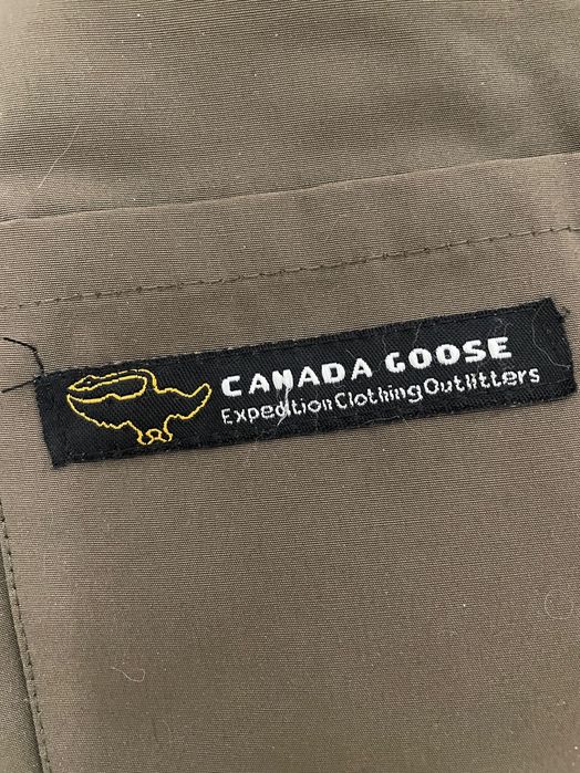 Vestă Canada Goose mărimea XS culoarea kaki
