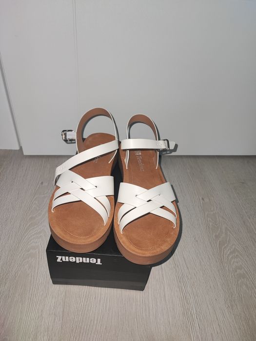 Сандали от естествена кожа