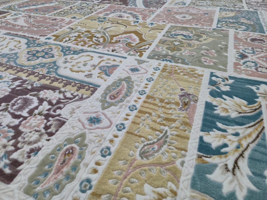 Продам ковер новый