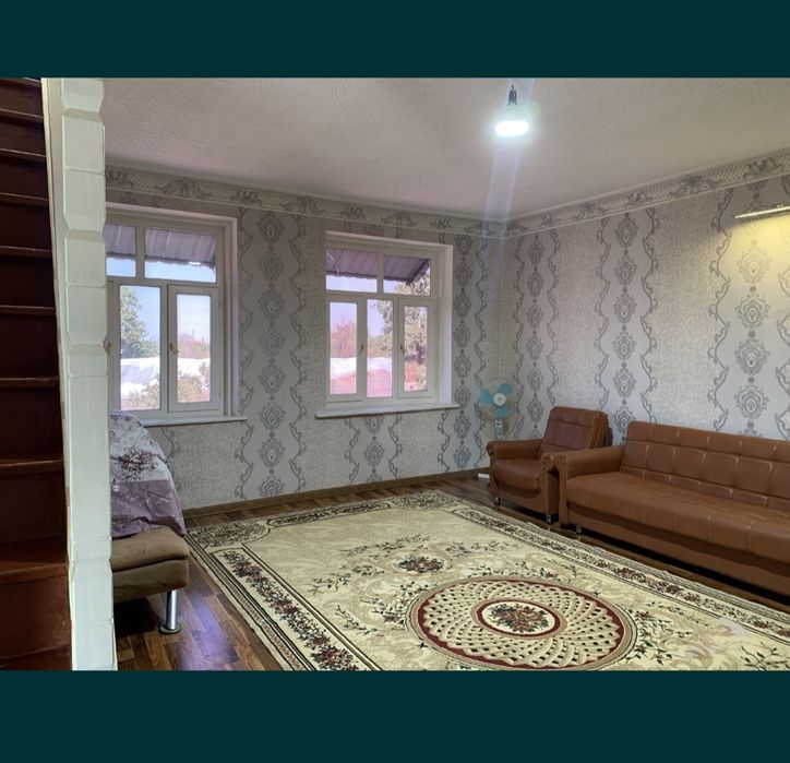 Продаётся Дача 12 соток
3 этажный дом 6 комнат 2 балкона
От Ташкента 4