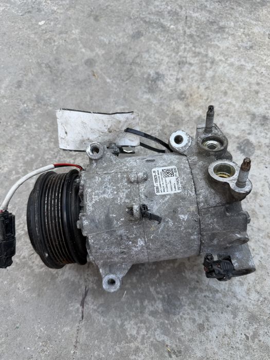 Compresor ac/ Ford S-max 2.0 tdci cod-DG9H-19d629-FF