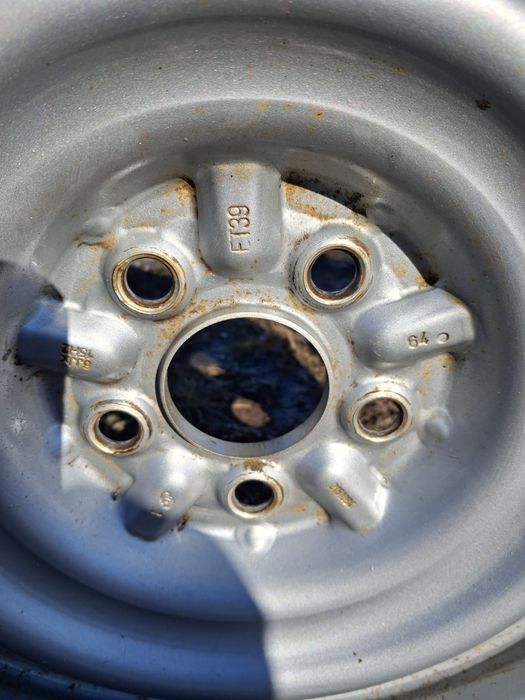 Продам диски 15 диаметр и для мэрса дл