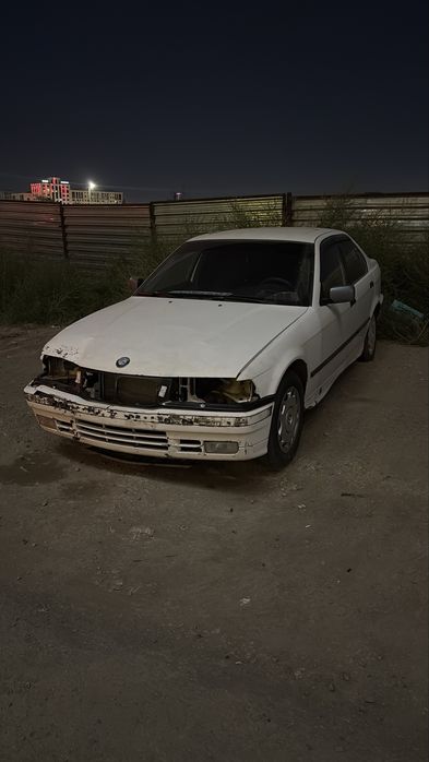Продам BMW 318i M40