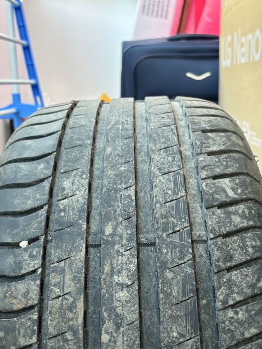 Anvelope vara 245/40/r17