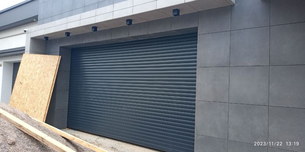 Рольставни,Секционные ворота изготавливаем под ваш заказ