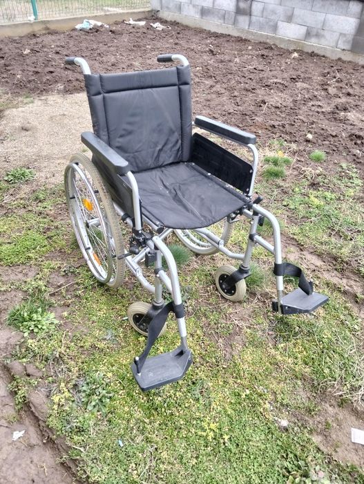 Căruț handicap , cârje,scaun spălat