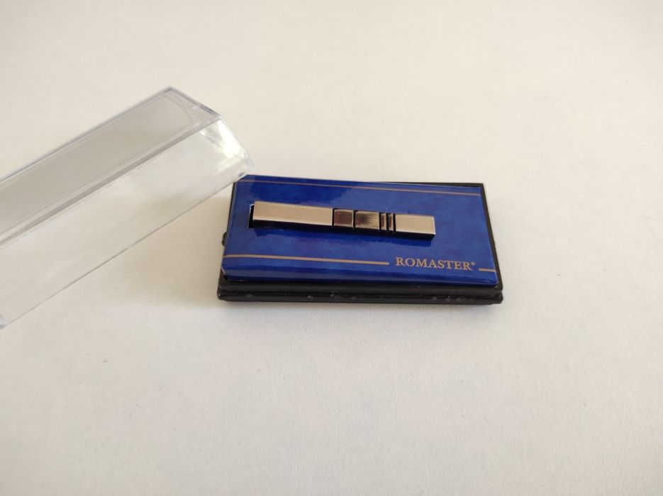 Игла за вратовръзка нова