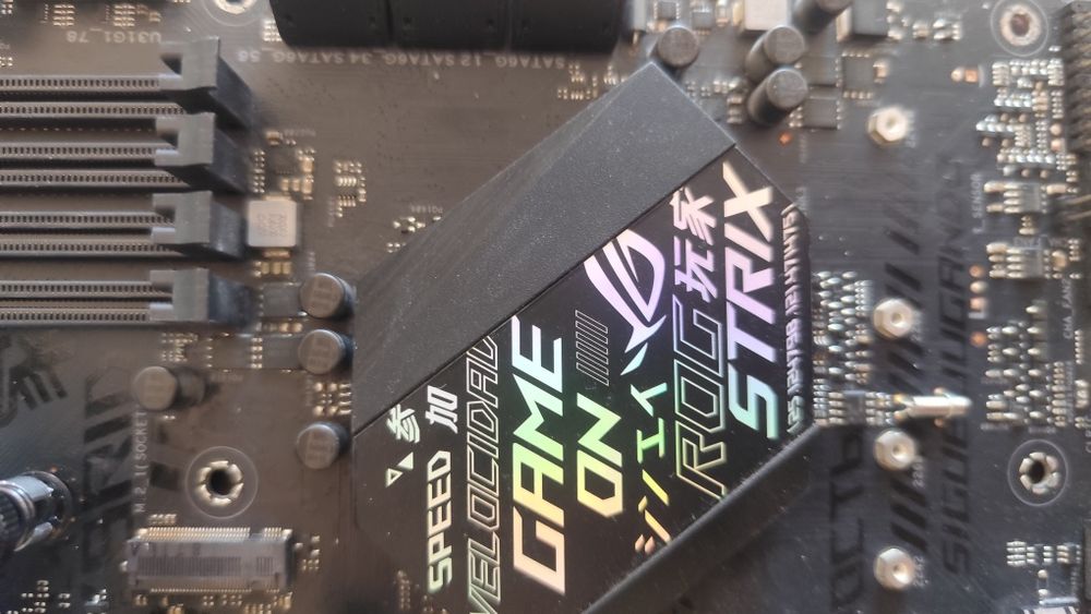 asus rog strix b450f gaming + ryzen 7 2700x